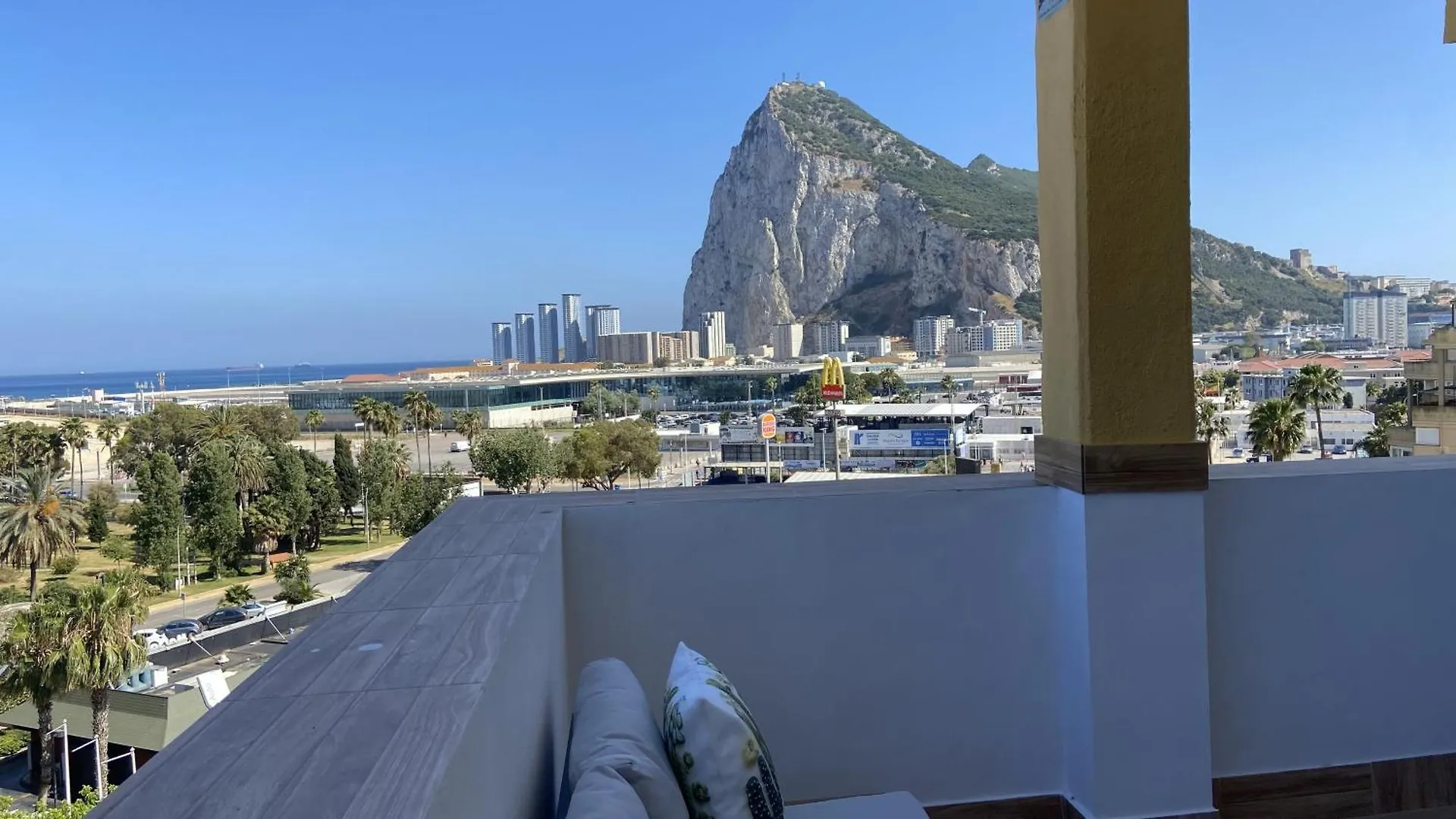La Línea de la Concepción The Rock Views Apartments 1 Min Walking To Gibraltar